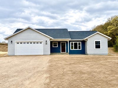 /international/us/1359-knapp-street-chetek-wi-110106004449/