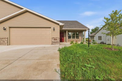/international/us/340-twilight-trail-fond-du-lac-wi-110108891404/