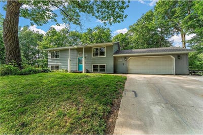 /international/us/1202-matteson-street-faribault-mn-110100164640/