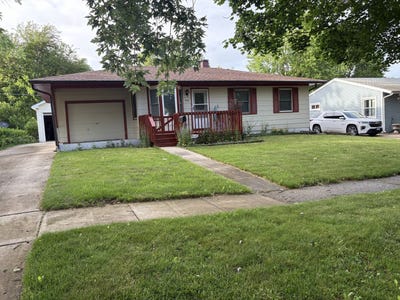 /international/us/1760-poplar-avenue-hanover-park-il-110108821530/