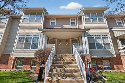 /international/us/11693-squiers-boulevard-utica-mi-110108300588/