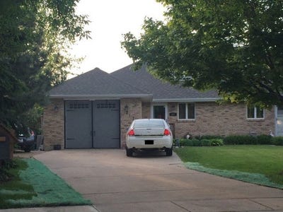 /international/us/217-huntington-court-shorewood-il-110105110067/