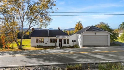 /international/us/387-chamberlain-road-indian-lake-ny-110105509654/