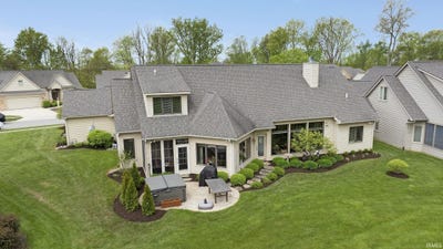 /international/us/15812-winterberry-court-huntertown-in-110099435492/
