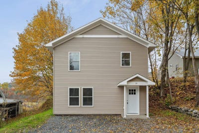 /international/us/35-cole-avenue-northfield-vt-110103656557/