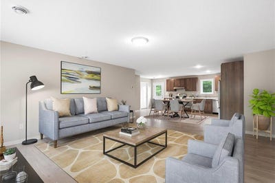 /international/us/409-n-russell-street-grantsburg-wi-110107168867/
