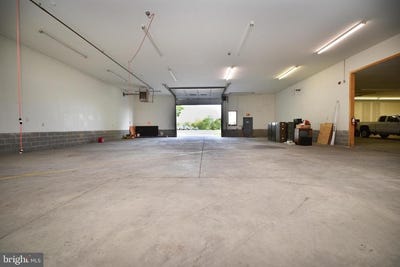 /international/us/220-s-maple-street-kutztown-pa-110096998849/
