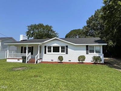 /international/us/403-n-pine-street-princeton-nc-110100614614/