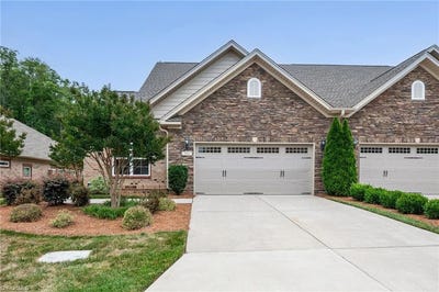 /international/us/2934-york-place-drive-walkertown-nc-110108755661/