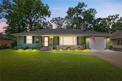 /international/us/957-hall-avenue-west-saint-paul-mn-110100853192/