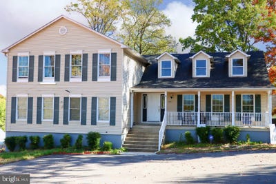 /international/us/9216-crandall-road-lanham-md-110107983747/