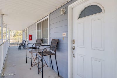 /international/us/1664-beach-boulevard-lot-170-biloxi-ms-110105200267/