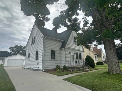 /international/us/1418-linden-avenue-janesville-wi-110101526107/?lang=en