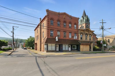 /international/us/1-e-main-street-plymouth-pa-110097659409/?lang=en