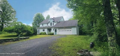 /international/us/1991-route-296-jewett-ny-110109530814/