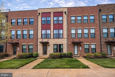 /international/us/2814-lewis-avenue-suitland-md-110107163479/