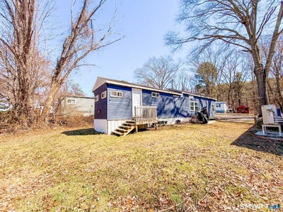 /international/us/16-conrad-park-killingly-ct-110107158803/