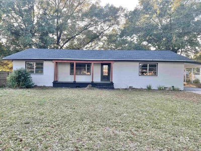 /international/us/847-sidney-e-manning-boulevard-flomaton-al-110103672926/