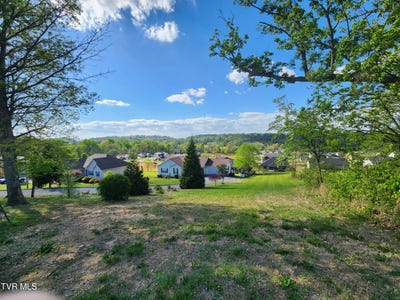 /international/us/1253-skyline-drive-jonesborough-tn-110107390706/