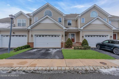 /international/us/3-carrington-drive-eatontown-nj-110105217862/