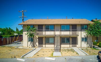/international/us/213-hayes-street-tehachapi-ca-110101339105/?lang=fr