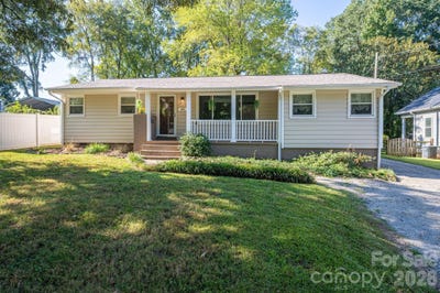 /international/us/313-willis-road-dallas-nc-110119931977/