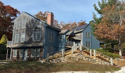 /international/us/2-maple-swamp-road-east-sandwich-ma-110106931821/