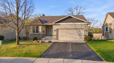 /international/us/6012-iris-lane-rockford-mn-110107684456/