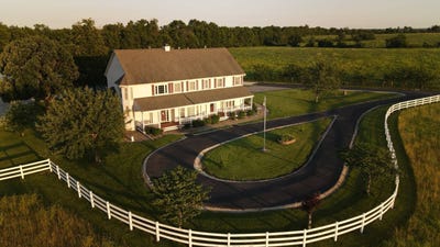 /international/us/21515-s-prospect-ave-cleveland-mo-110108817515/
