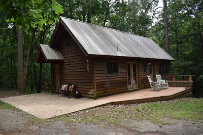 /international/us/2244-peach-orchard-lane-ozark-ar-110100507388/
