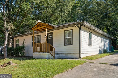 /international/us/569-yancey-drive-forest-park-ga-110120412634/