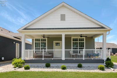 /international/us/10850-e-bayshore-rd-cardinal-marblehead-oh-110109162244/