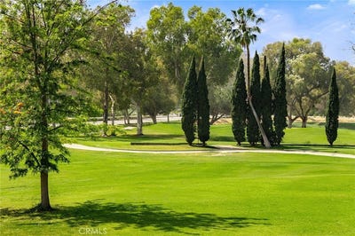/international/us/38-arboles-irvine-ca-110107209419/