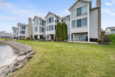 /international/us/10654-e-bayshore-road-marblehead-oh-110106931063/