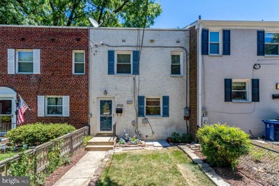 /international/us/2935-landover-st-alexandria-va-110108905257/