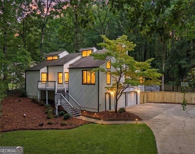 /international/us/2215-carlyle-drive-marietta-ga-110120150713/