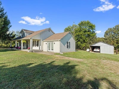 /international/us/2661-state-route-2584-central-city-ky-110102709897/