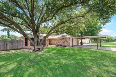 /international/us/579-s-hitt-street-boyd-tx-110106555092/