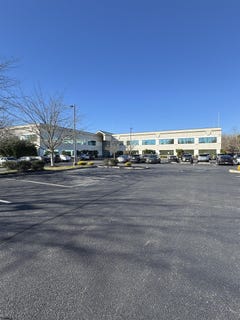 /international/us/1601-new-road-northfield-nj-110104415680/