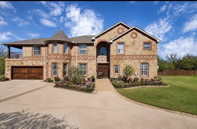 /international/us/10709-county-road-507-venus-tx-110107234677/