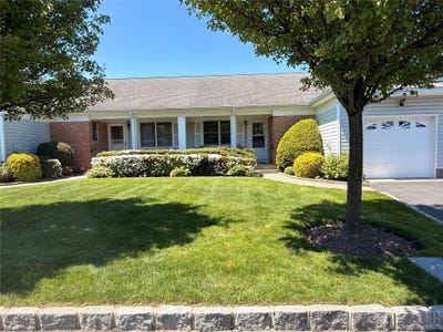 /international/us/3-primrose-lane-north-babylon-ny-110107958334/