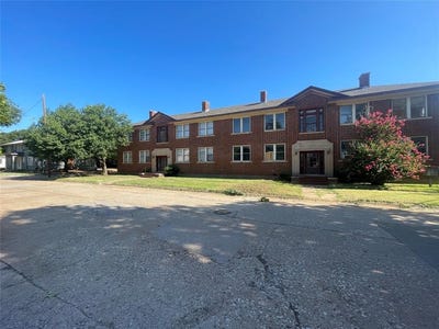 /international/us/1706-8th-street-wichita-falls-tx-110100999457/