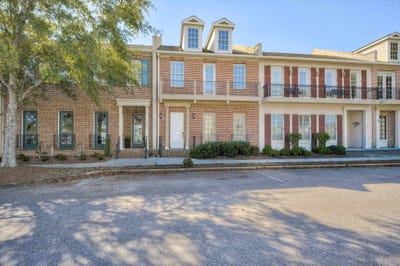 /international/us/213-society-hill-drive-aiken-sc-110103620651/