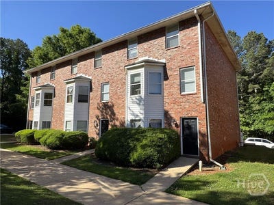 /international/us/1850-cedar-shoals-drive-athens-ga-110108152892/