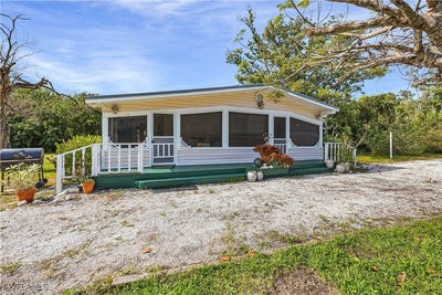 /international/us/6253-valeria-road-bokeelia-fl-110096731674/?lang=zh-tw