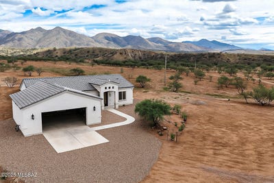 /international/us/28-san-gabriel-drive-patagonia-az-110108500264/