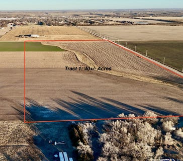 /international/us/7705-n-emma-creek-rd-hesston-ks-110105193684/