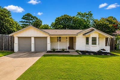 /international/us/1140-simpson-drive-hurst-tx-110108765952/