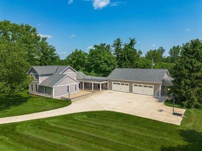 /international/us/6900-waterloo-road-nw-canal-winchester-oh-110100189611/