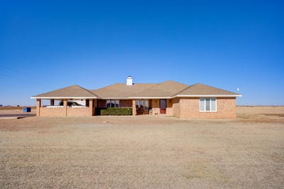 /international/us/15004-n-private-road-2420-lubbock-tx-110098575536/